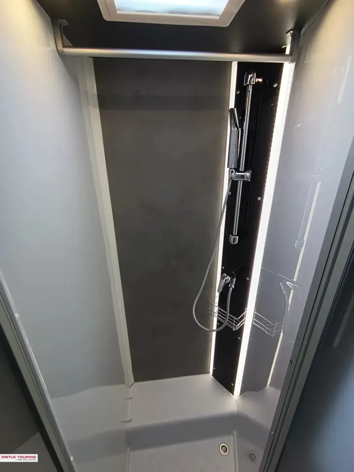 Fahrzeugbild Dethleffs Trend I 7057 EBL ++ Automatik; 180 PS Maxi #13