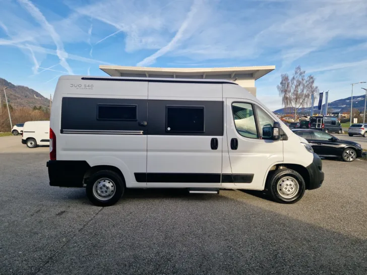 Fahrzeugbild Clever BASE LINE Duo 540 Face to Face & Dieselheizung #3