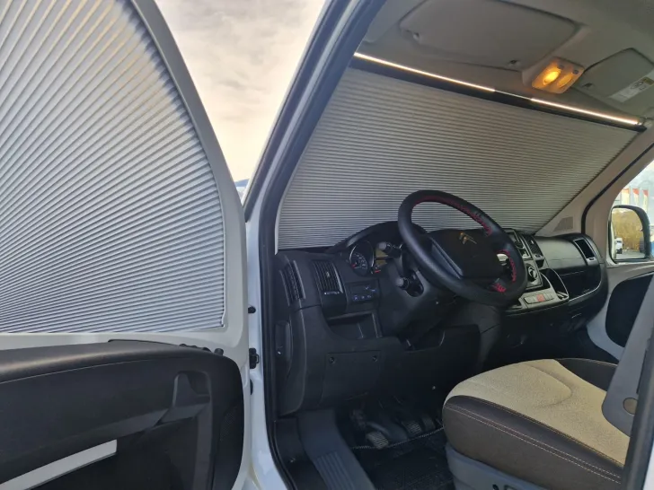 Fahrzeugbild Clever BASE LINE Duo 540 Face to Face & Dieselheizung #9