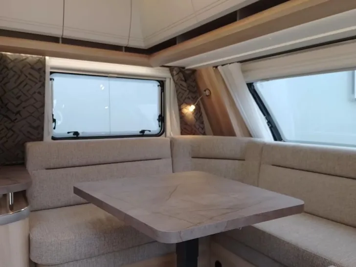 Fahrzeugbild Hobby De Luxe 460 LU Beschenkt Euch selbst! #7