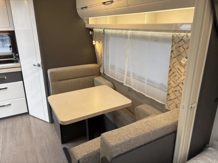 Fahrzeugbild Hobby Excellent 460 SL UVP: 31.843,- EUR #17