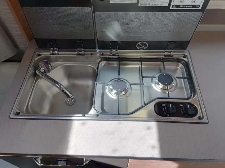 Fahrzeugbild Weinsberg X-Cursion Van 500 LT Ed.Pepper aus Vermietflotte #13