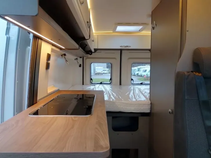 Fahrzeugbild Hobby Vantana De Luxe K60 FT Mietfahrzeug UNBENUTZT! #12