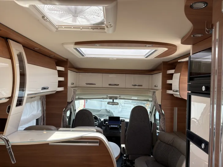 Fahrzeugbild Carthago chic c-line T 4.9 LE UVP: 152.825,- EUR #23