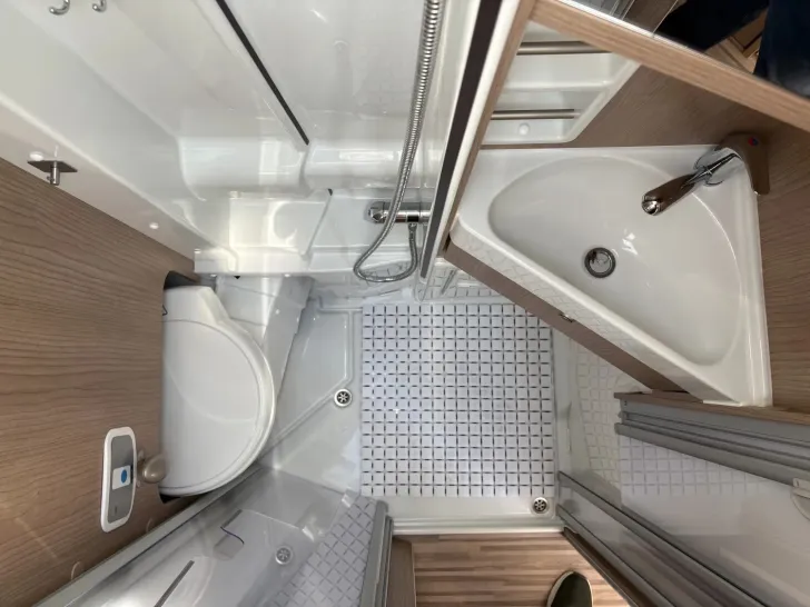 Fahrzeugbild Malibu Van comfort 640 LE charming GT #15