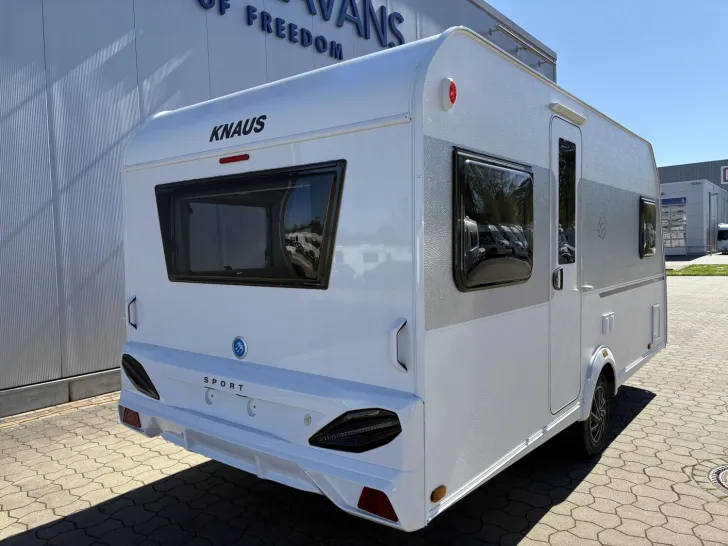 Fahrzeugbild Knaus Sport 450 FU #5