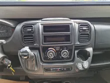 Fahrzeugbild Clever SELECT LINE Runner Längsbetten #15