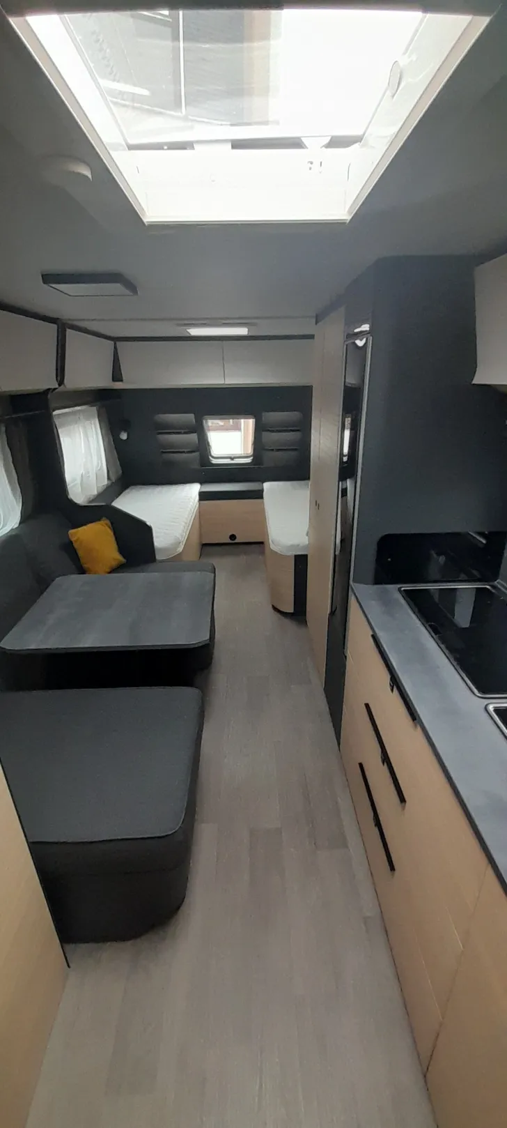 Fahrzeugbild Hobby Maxia 595 KML - stark reduziert/ Vorzelt #14