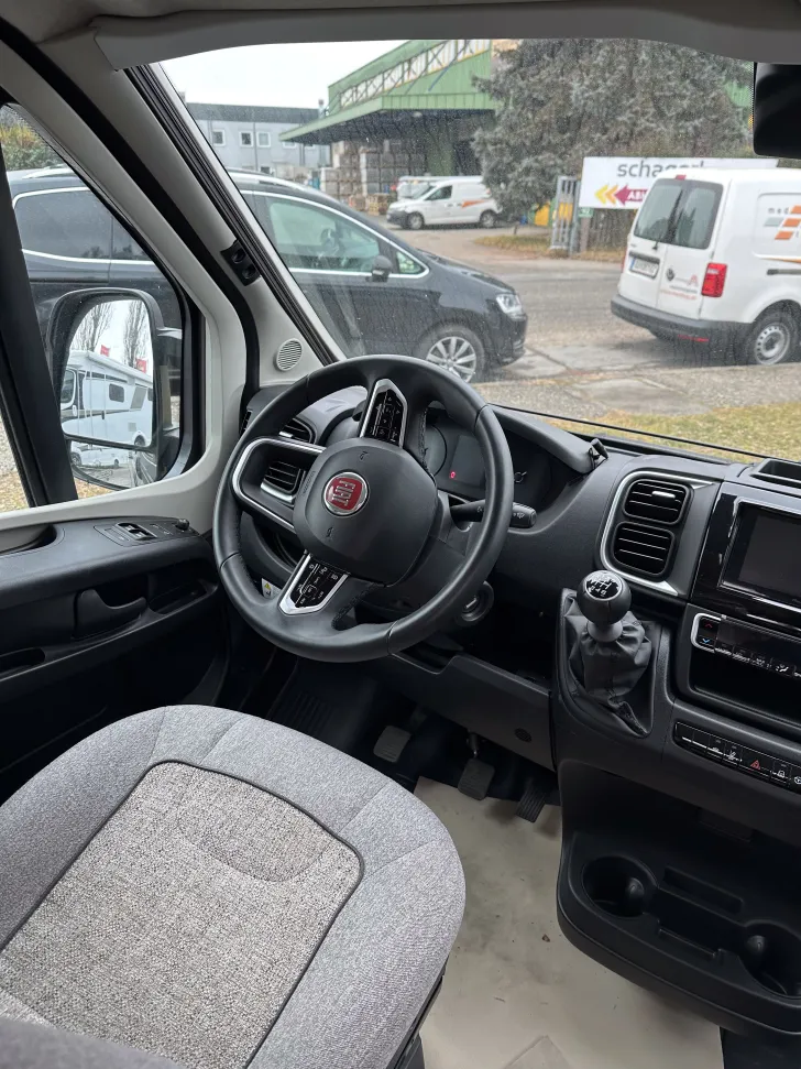 Fahrzeugbild Malibu compact 600 LE #45