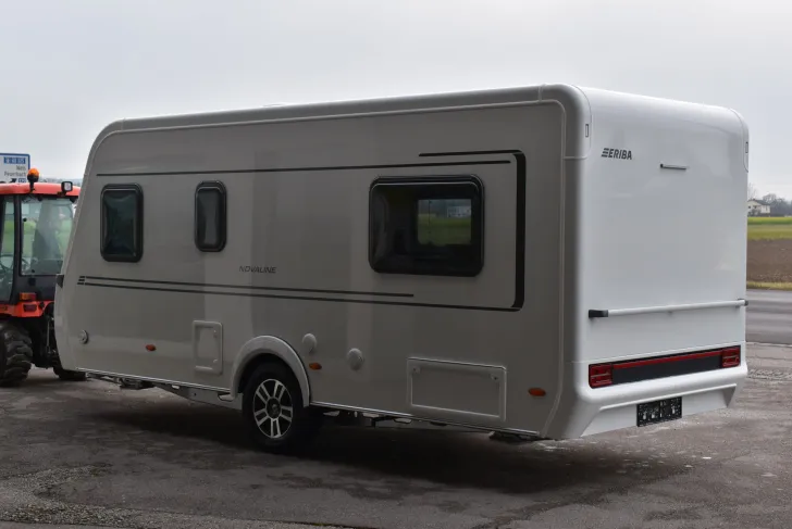 Fahrzeugbild Hymer Eriba Novaline 442 2 x A-KLappe, Batterie, Radtr. #55