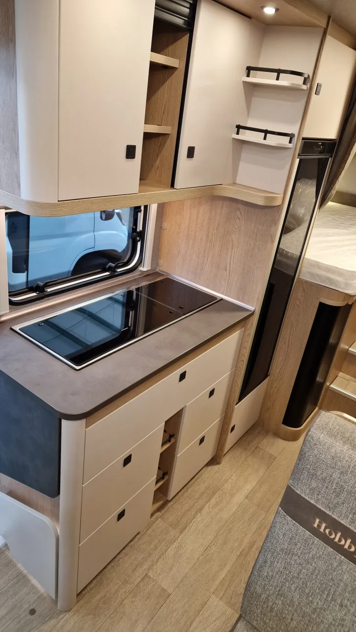 Fahrzeugbild Hobby OnTour T 710 GE #6