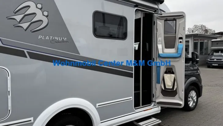 Fahrzeugbild Knaus Van Ti Plus 650 MEG Platinum MJ26 4x4 ACC Solar #3