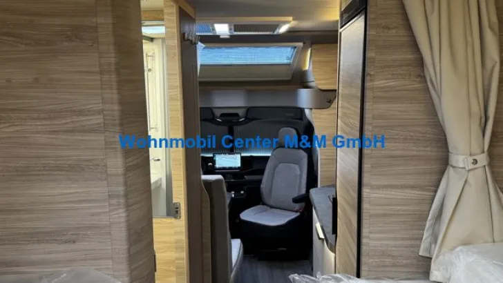 Fahrzeugbild Knaus Van Ti Plus 650 MEG Platinum MJ26 4x4 ACC Solar #11