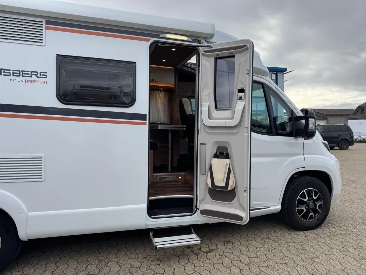 Fahrzeugbild Weinsberg Pepper 600 MEG, SAT,TV,SOLAR,LITHIUM,...... #14