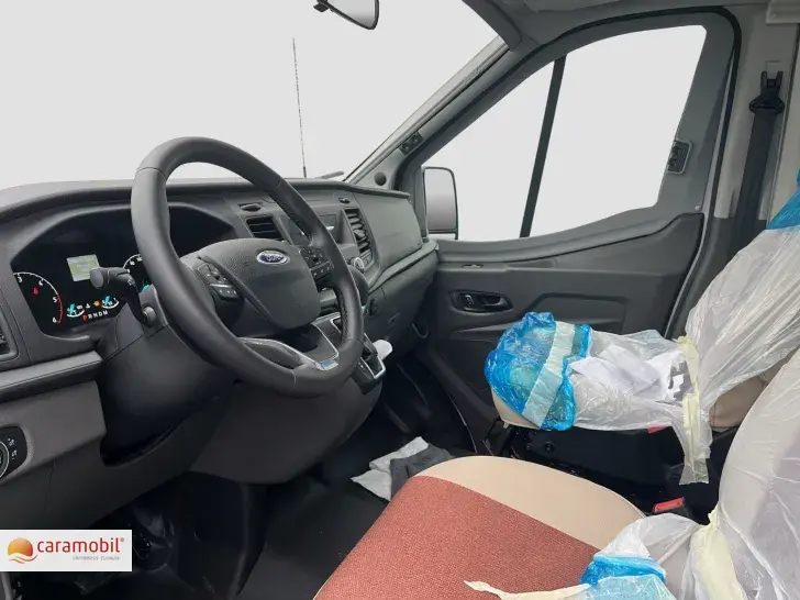 Fahrzeugbild Bürstner Lineo T 700 AHK/Markise/Winterpaket #6