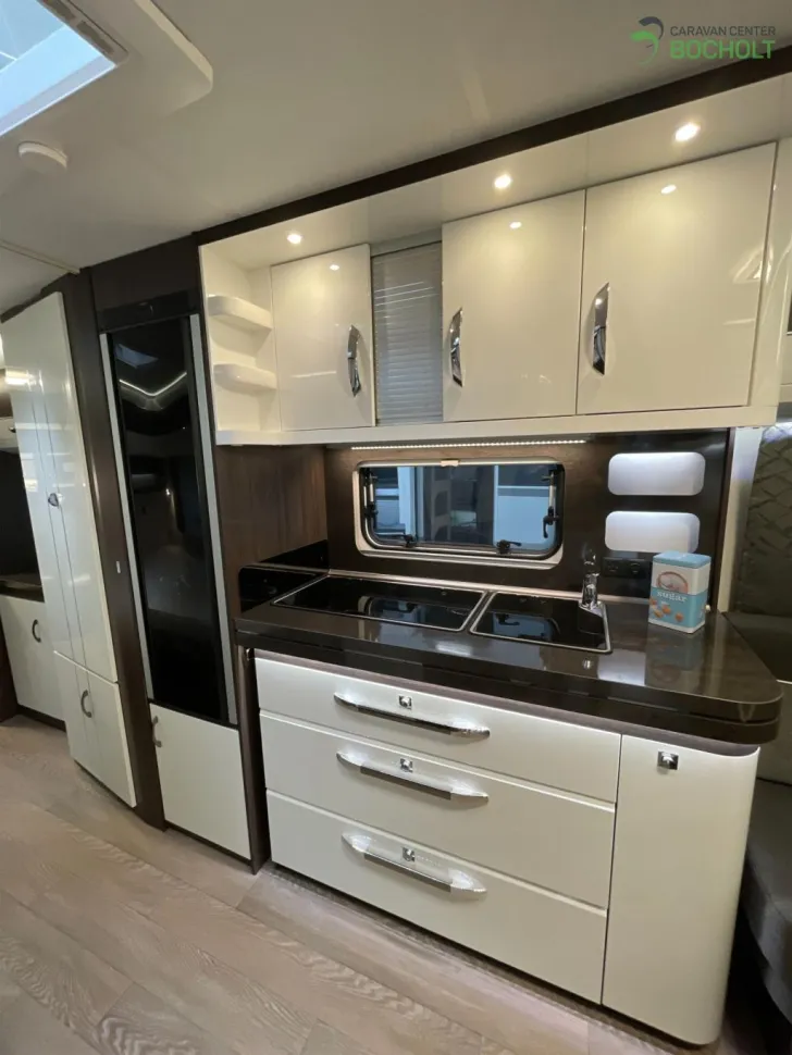 Fahrzeugbild Hobby Prestige 650 KFU Aktionspreis! / 2200 kg #8