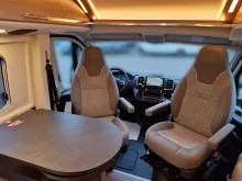 Fahrzeugbild Malibu CHARMING 640 LE K COUPE #9
