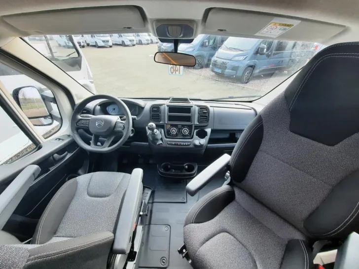 Fahrzeugbild Sunlight T 68 Verfüg./Sparen Sie 3.604,- € #18