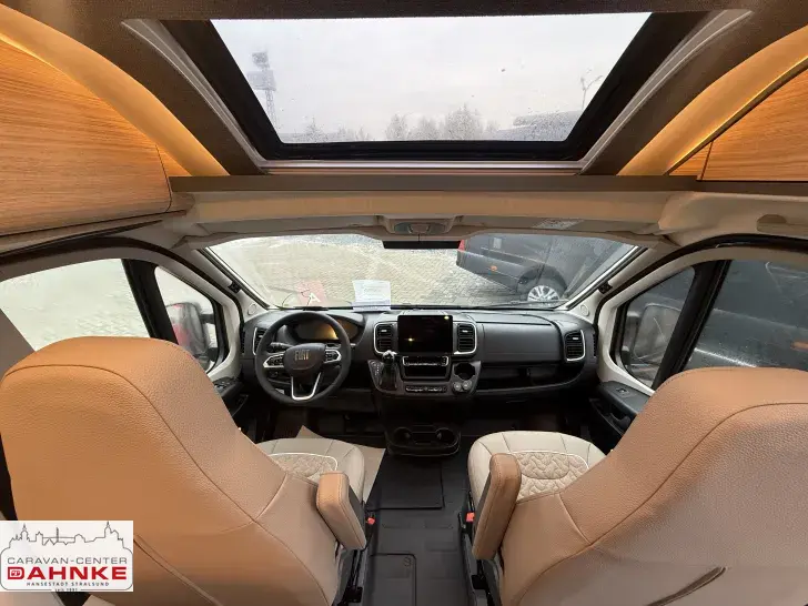 Fahrzeugbild Malibu Van First Class - Two Rooms 640 LE RB charming GT skyview 180 PS Heavy Mod.26! #8