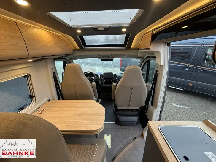 Fahrzeugbild Malibu Van First Class - Two Rooms 640 LE RB charming GT skyview 180 PS Heavy Mod.26! #14