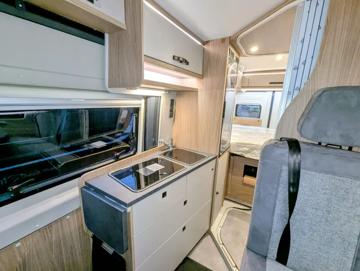 Fahrzeugbild Pössl D-Line 2WIN R Modell 2026 Sie sparen 3.004,- #12