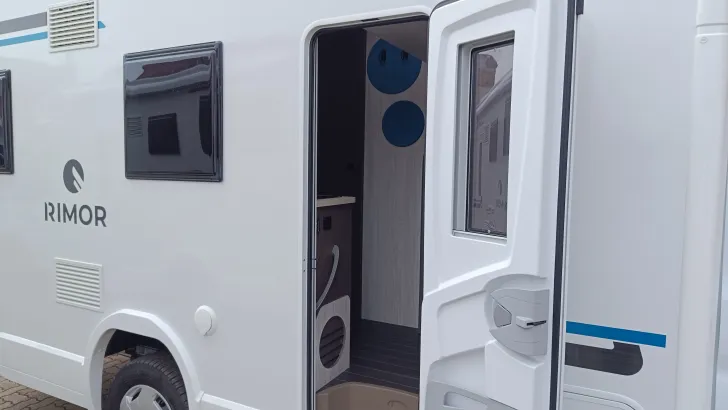 Fahrzeugbild Rimor Kilig 77 PLUS *Mod.26*Hecksitzgruppe*Markise #7