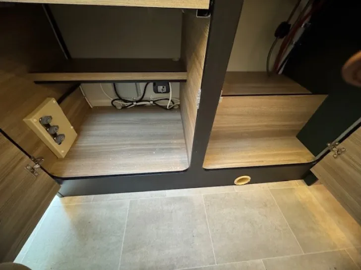 Fahrzeugbild Rimor Kilig 77 PLUS *Mod.26*Hecksitzgruppe*Markise #19