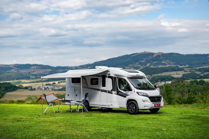 Fahrzeugbild Knaus Sky TI 650 MEG Platinum Selection S7-Fenster | Trittstufe #19