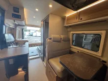 Fahrzeugbild Bürstner B66 600 C #8