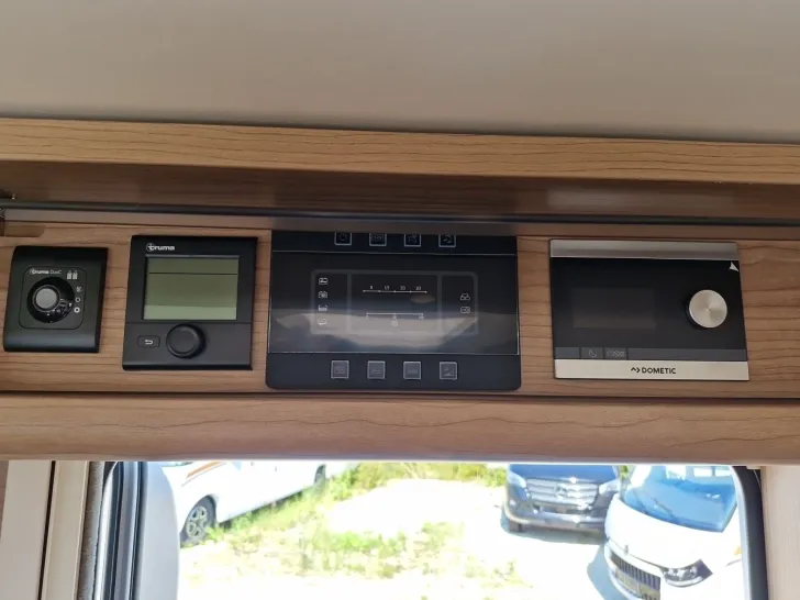 Fahrzeugbild Carthago C1-TOURER I 143 KB-LE C MB #17