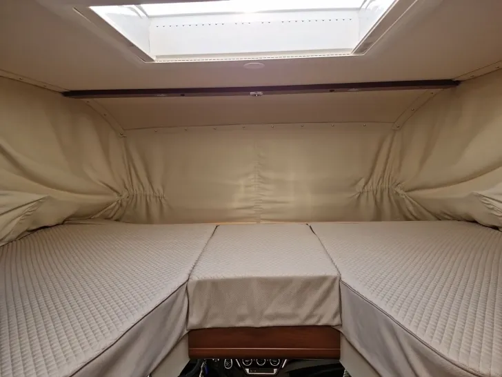 Fahrzeugbild Carthago LINER-FOR-TWO I 53 IVECO #11