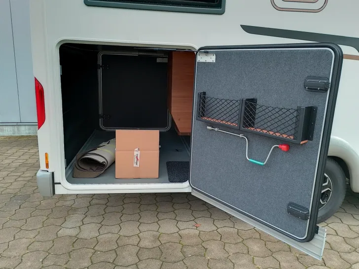 Fahrzeugbild Carthago chic c-line I 4.9 LE Tageszulassung #8