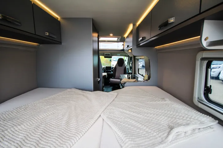 Fahrzeugbild Weinsberg CaraTour 600 ME Vollausstattung | Luftfederung #7