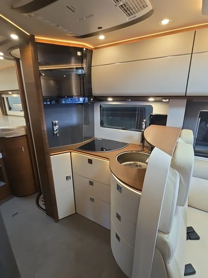 Fahrzeugbild Carthago C-LINE I 4.9 LE #8