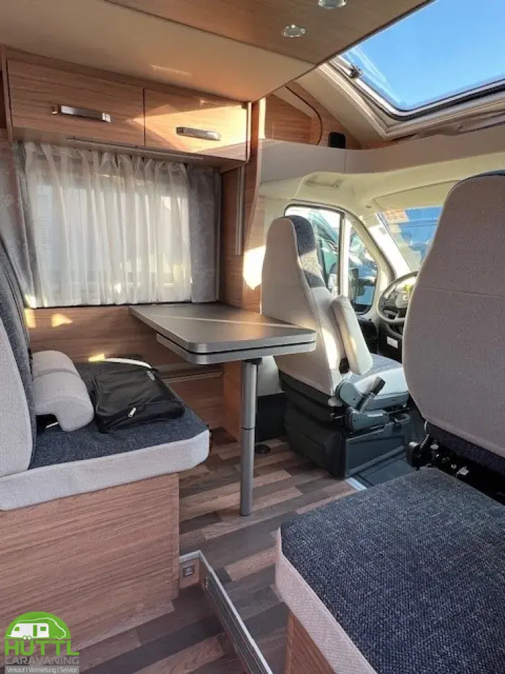 Fahrzeugbild Weinsberg CaraSuite 700 ME Mietwagen ab Nov '26 verfügbar #4