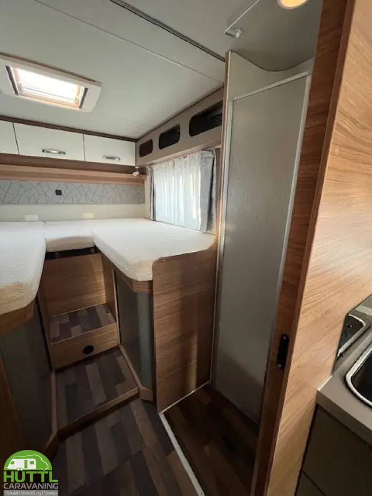 Fahrzeugbild Weinsberg CaraSuite 700 ME Mietwagen ab Nov '26 verfügbar #7