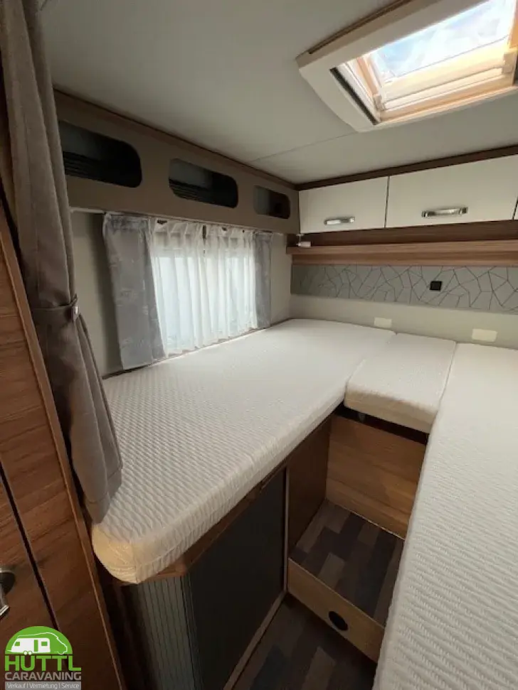 Fahrzeugbild Weinsberg CaraSuite 700 ME Mietwagen ab Nov '26 verfügbar #8