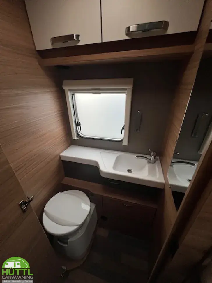 Fahrzeugbild Weinsberg CaraSuite 700 ME Mietwagen ab Nov '26 verfügbar #9