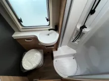 Fahrzeugbild Knaus L!VE I 700 MEG Verfügbar 11/26 #8