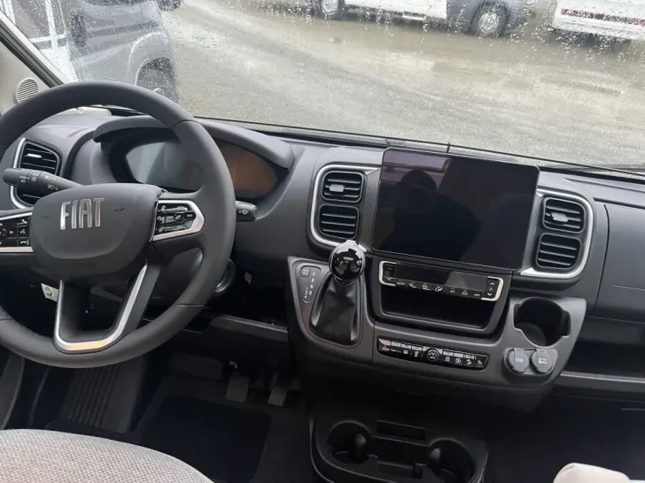 Fahrzeugbild Carado VAN 347 PRO+ UPE: 78.458,- #6
