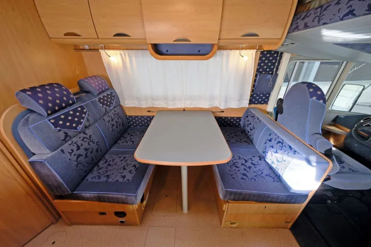 Fahrzeugbild Bürstner I 590 Elegance/Hubbett/Markise/Solar #6