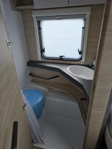 Fahrzeugbild Fendt Apero 465 TG GFK, Dusche, 1.800 KG #11