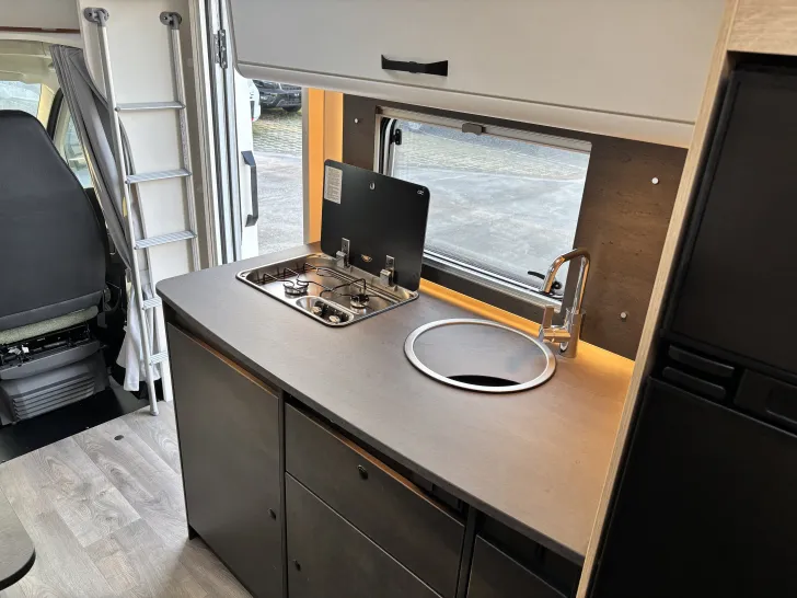 Fahrzeugbild Sunlight A 70 Paket One black , 90 LTR Tank #10