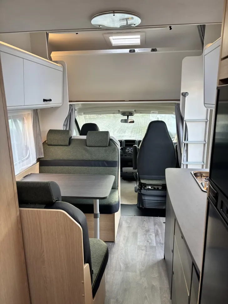 Fahrzeugbild Sunlight A 70 Paket One black , 90 LTR Tank #17