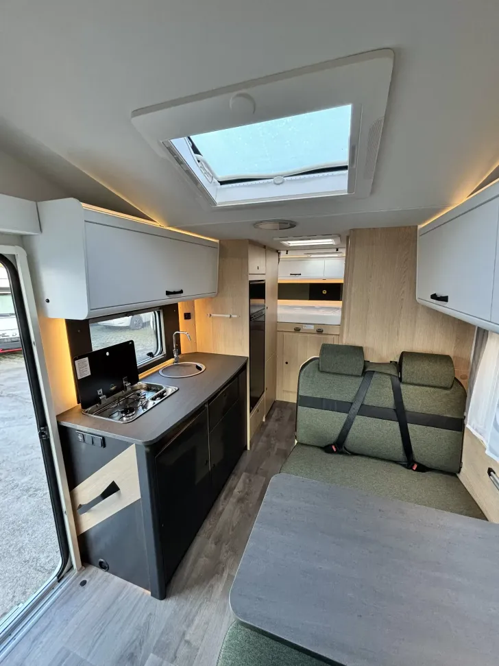 Fahrzeugbild Sunlight A 70 Paket One black , 90 LTR Tank #20