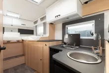 Fahrzeugbild Sunlight Adventure T Ford 670S 436 KG Zuladung #11