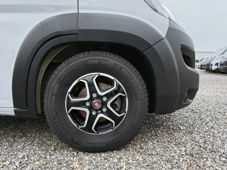 Fahrzeugbild Pössl H-LINE SUMMIT 600 R L SHINE #3