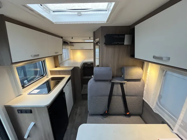 Fahrzeugbild Carado VAN V337 Pro+ UPE: 71.958,- #10