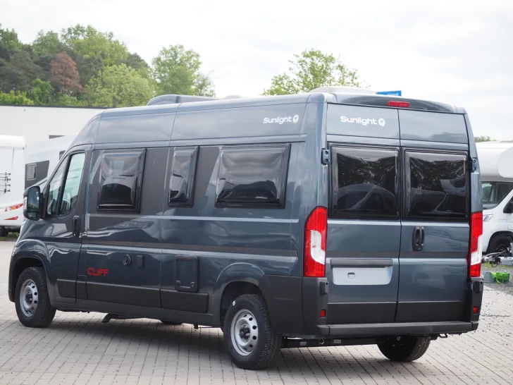 Fahrzeugbild Sunlight CLIFF 600, Multimedia ! Metallic ! Markise ! #3