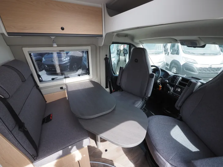 Fahrzeugbild Sunlight CLIFF 600, Multimedia ! Metallic ! Markise ! #9